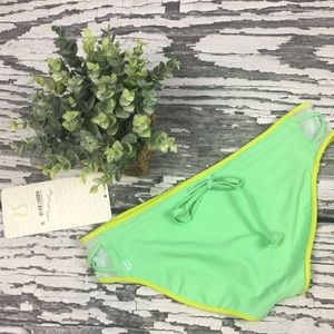 Lululemon Surf To Sand Hipster Bikini Bottoms - 4